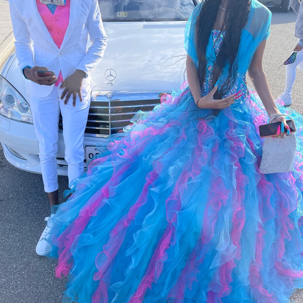 Beautiful handmade gown for special events,S/M